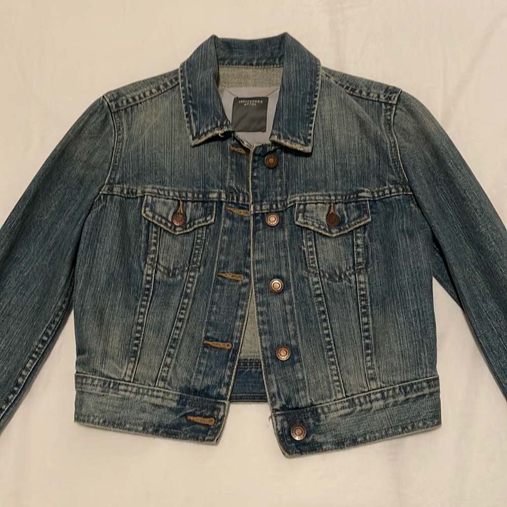 Abercrombie & Fitch Womens jean jacket